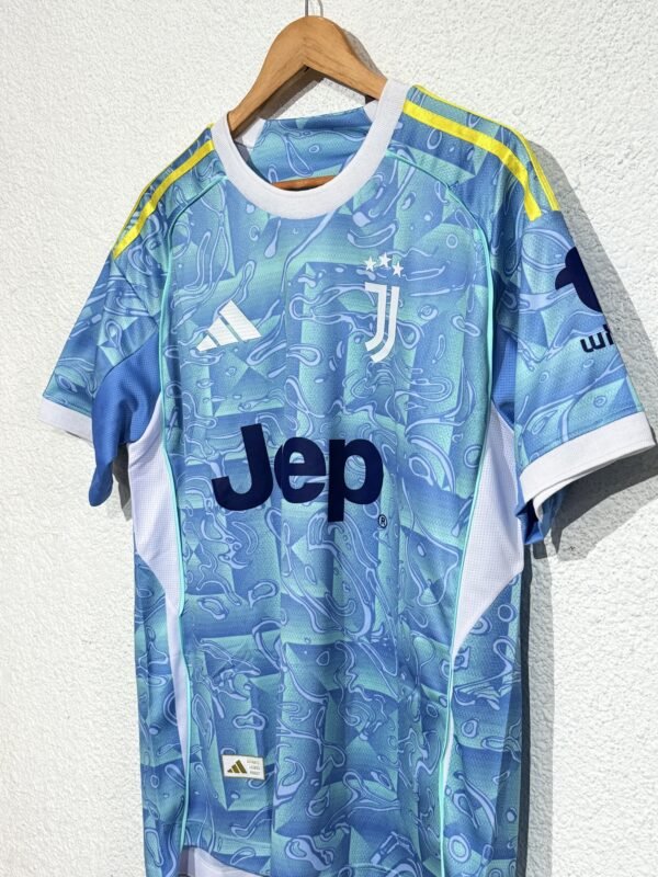 Juventus 2° equipacion 2025 - Image 2