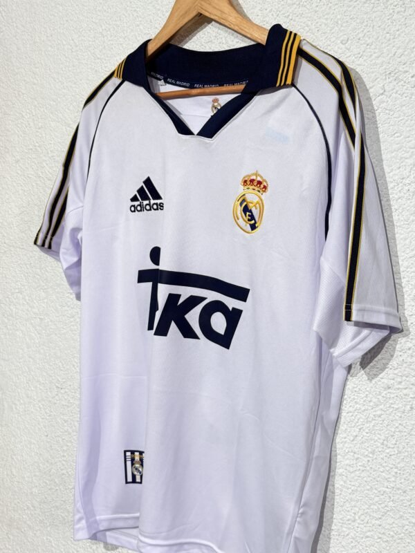 Real Madrid Retro 99/00 R. Carlos - Image 2