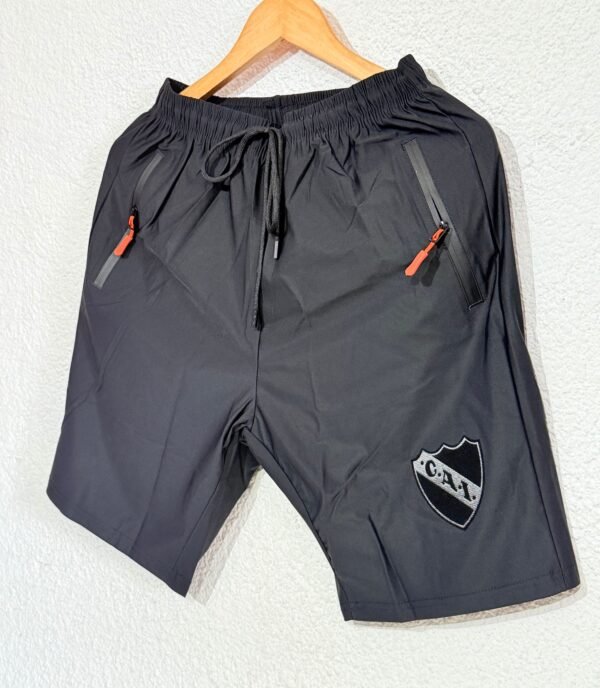 Short total black Independiente