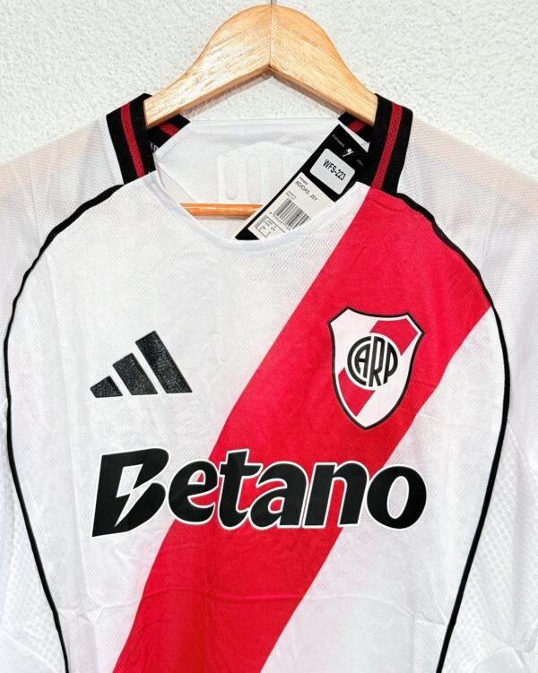 River Plate Titular 2025  versión jugador - Image 2